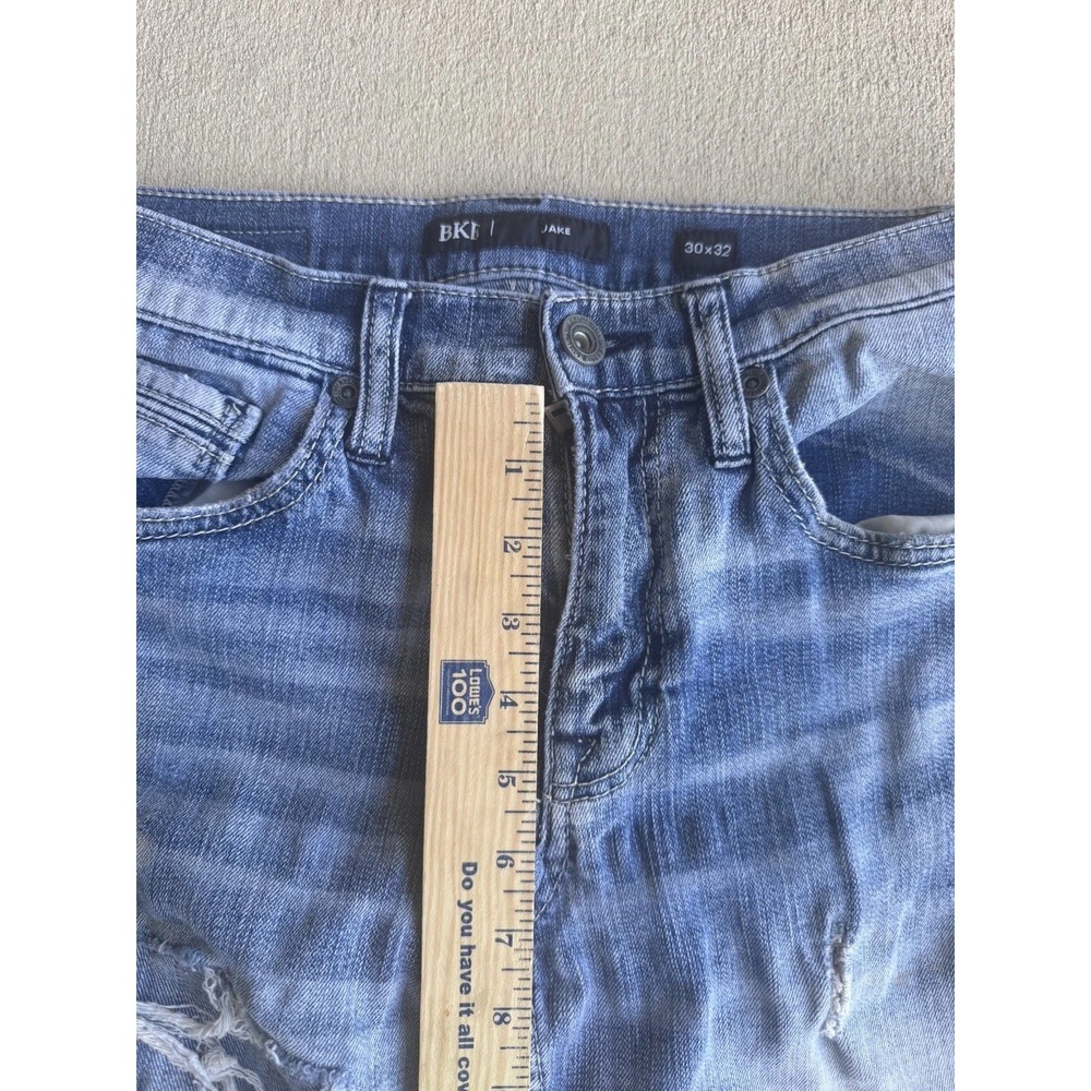 BKE Jake Bootleg Jeans Mens 30x32 Light Wash Blue Very Distressed Stained Denim - Picture 6 of 12